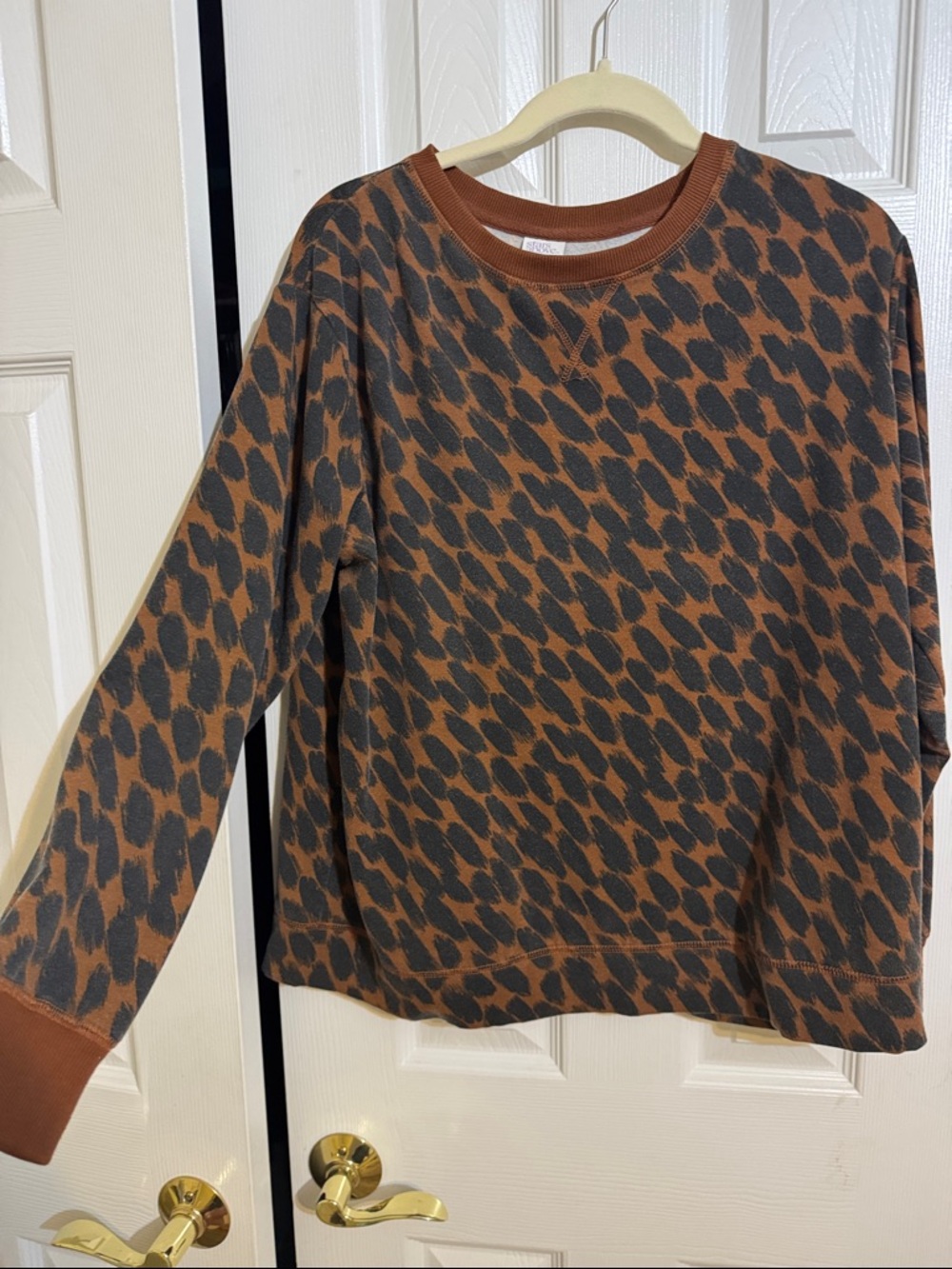 stars above Brown and Gray Leopard Print Pullover Sweatshirt